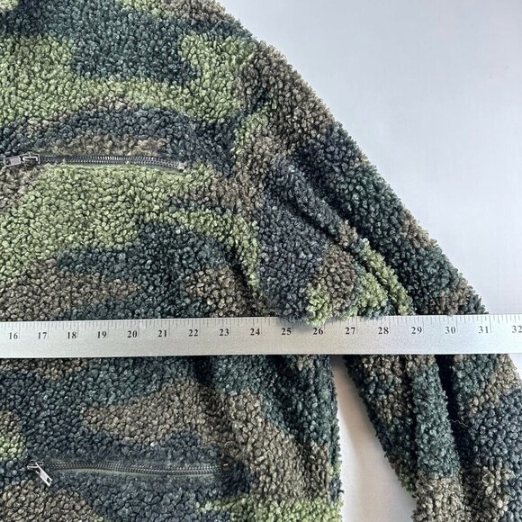 LNA Clothing Jacket Womens Size S Deep Pile Fleece Camo Utility Snap Front Green - Picture 10 of 12